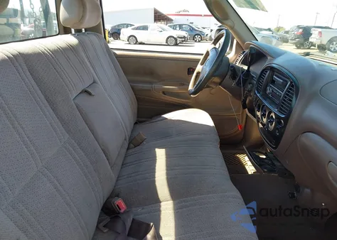 2001 Toyota Tundra from USA, damaged, VIN 5TBJN32111S168895